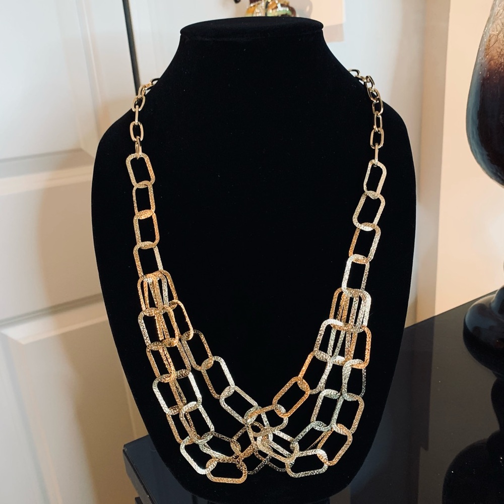 Fashion golden necklace🧡